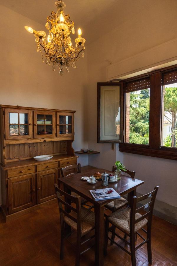 Attico in villa storica - Dolcevita Holiday Firenze Esterno foto