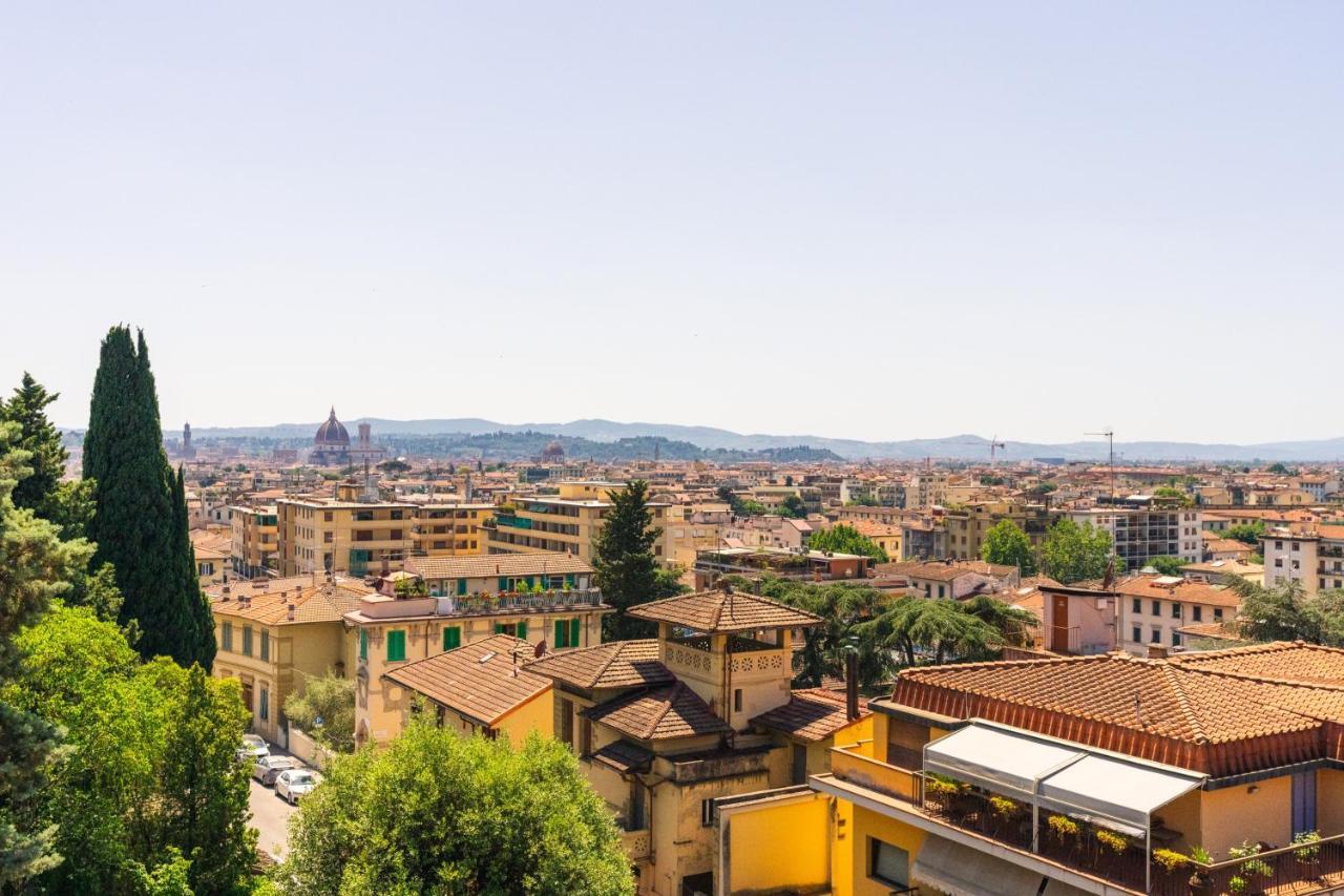 Attico in villa storica - Dolcevita Holiday Firenze Esterno foto